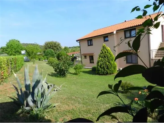 Mirjana 아파트 브르사르