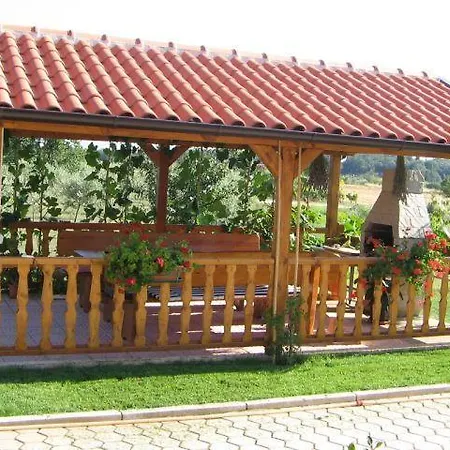Mirjana Appartamento Orsera