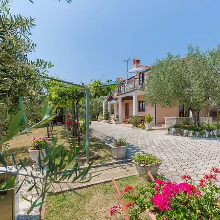 Apartamento Mirjana *